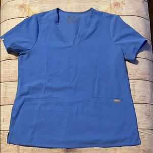 Figs scrubs top | ceil blue | L